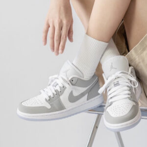 Nike Wmns Air Jordan 1 Low ‘White Wolf Grey’ DC0774-105