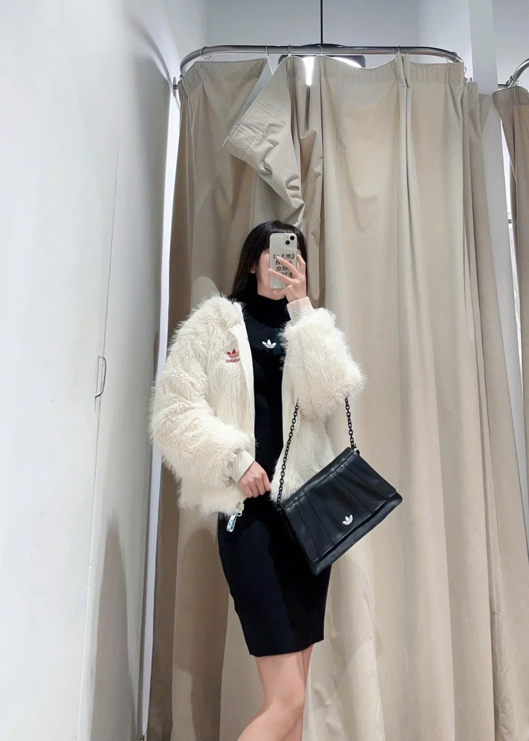 z6107235233038_a5baa5c676d443a741eba653c80747c1