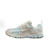 [IB4698-411] GIÀY NIKE ZOOM VOMERO 5 GS ‘SAIL GLACIER BLUE’ [IB4698-411] GIÀY NIKE ZOOM VOMERO 5 GS ‘SAIL GLACIER BLUE’