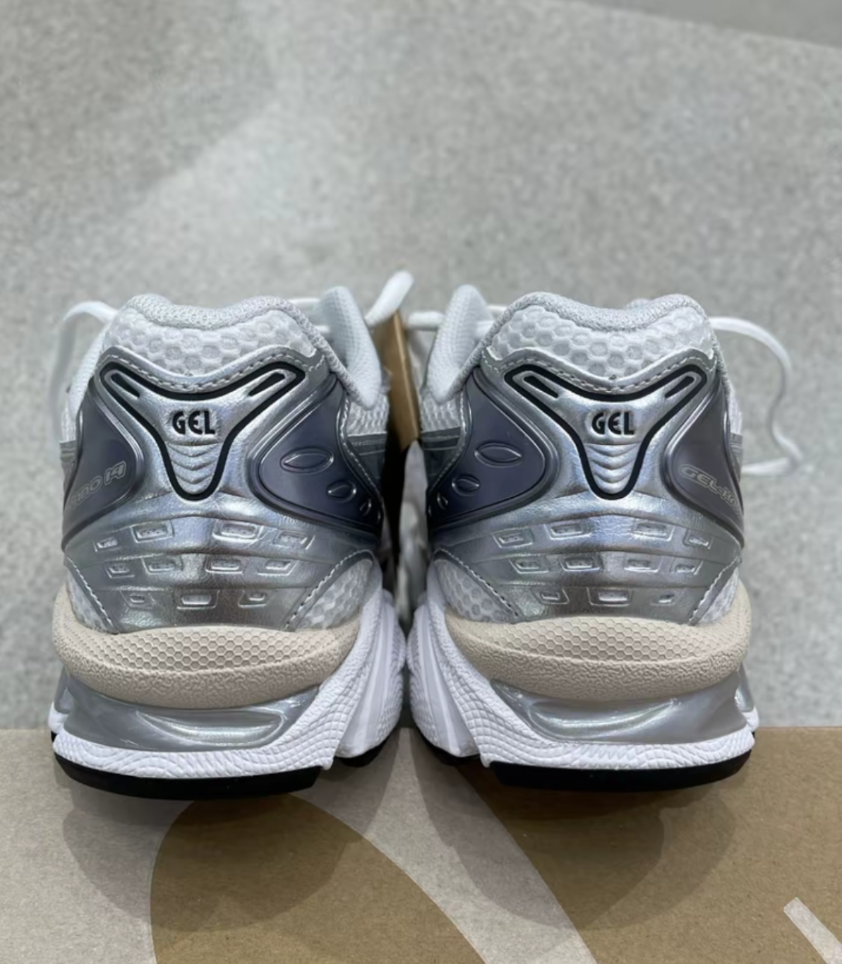 Ảnh màn hình 2025-11-03 lúc 20.41.56